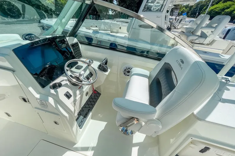 Slide: The Image of Cobia 280 Dual Console 2026 - 11