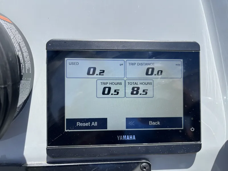 Slide: The Image of Maverick 18 HPX-V 2022 - 14