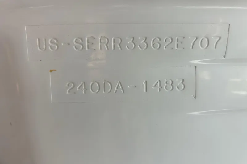 Slide: The Image of Hull identification number on 2007 Sea Ray 240 Sundancer boat. - 50