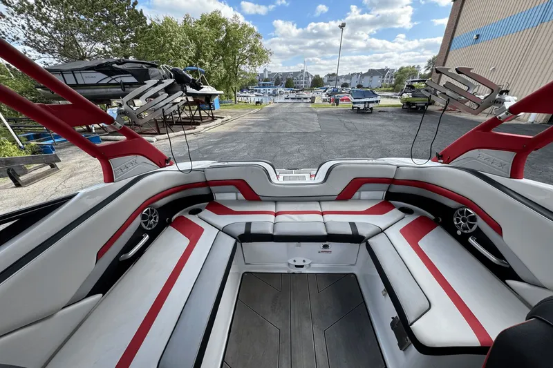 Slide: The Image of Yamaha 242 X 2020 - 3