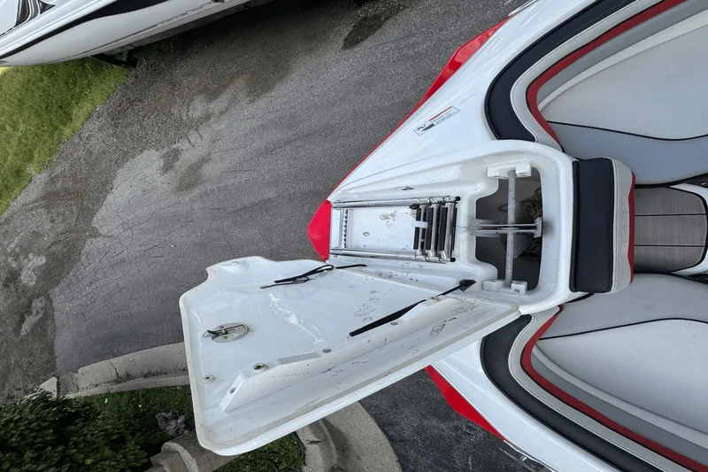 Slide: The Image of Yamaha 242 X 2020 - 5