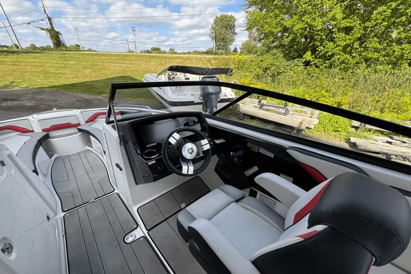 Slide: The Image of Yamaha 242 X 2020 - 7