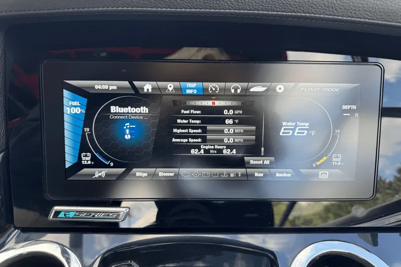 Slide: The Image of Yamaha 242 X 2020 - 9