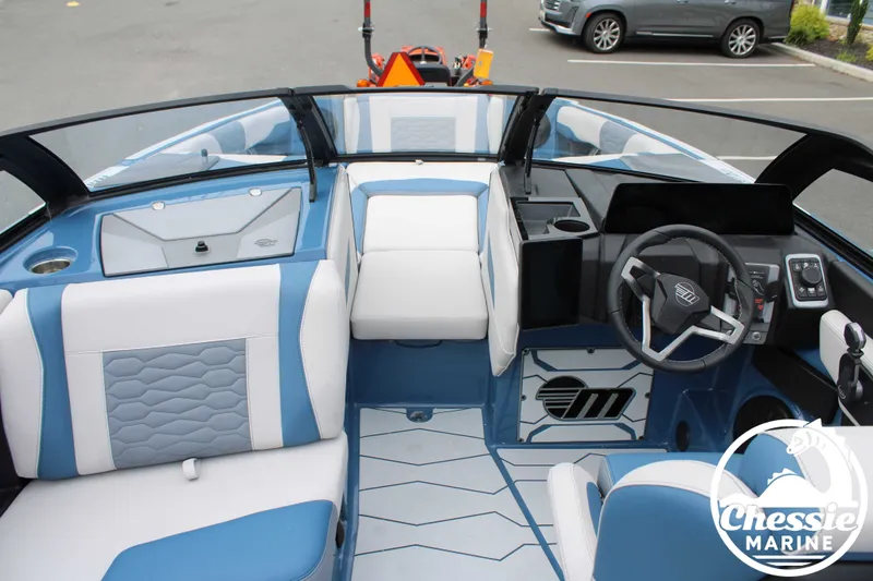 Slide: The Image of Malibu Wakesetter 24 MXZ 2026 - 29