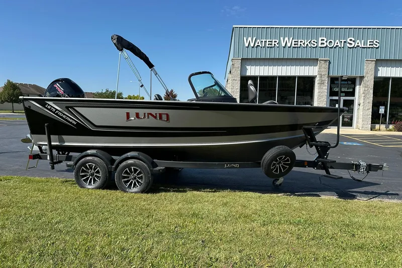 The Image of 2026 Lund 1875 Fisherman boat on trailer at Water Werks Boat Sales. - 0
