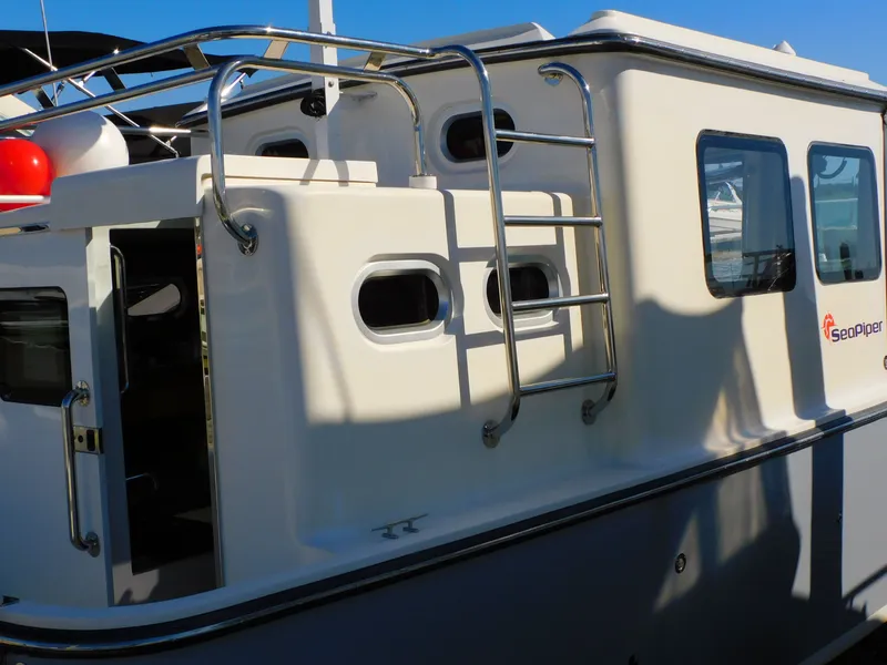 Slide: The Image of SeaPiper 35 2022 - 102