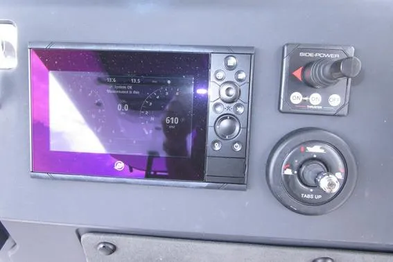 Slide: The Image of Mercury vessel view, thruster, tabs - 11