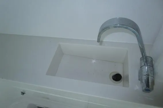 Slide: The Image of Head sink - 16