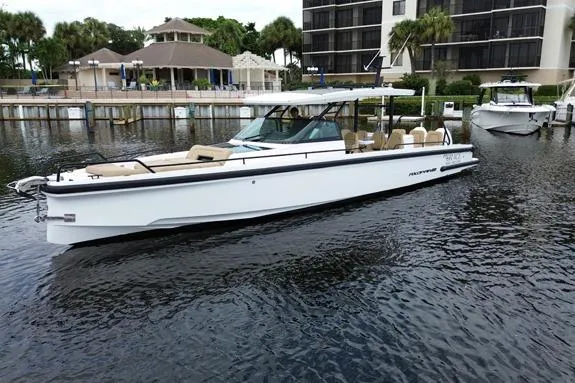 Slide: The Image of Port quarter - 37