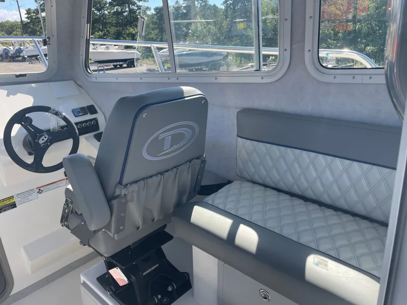 Slide: The Image of Defiance 260 Admiral EX 2026 - 11