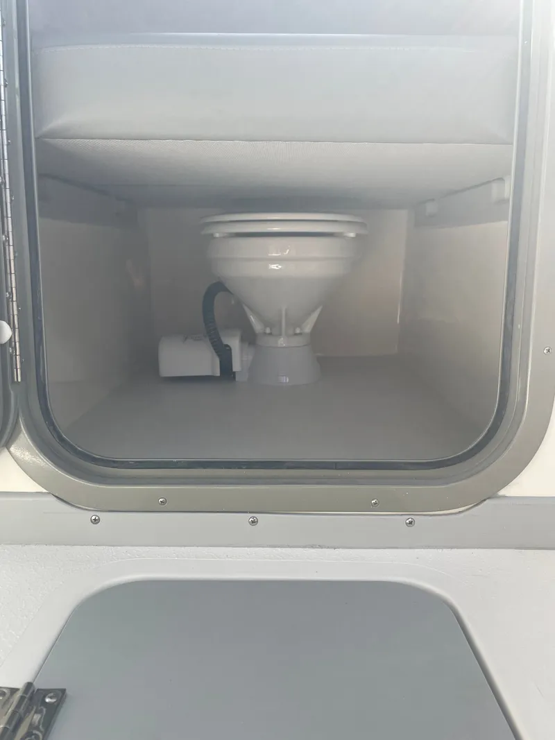 Slide: The Image of Defiance 260 Admiral EX 2026 - 15