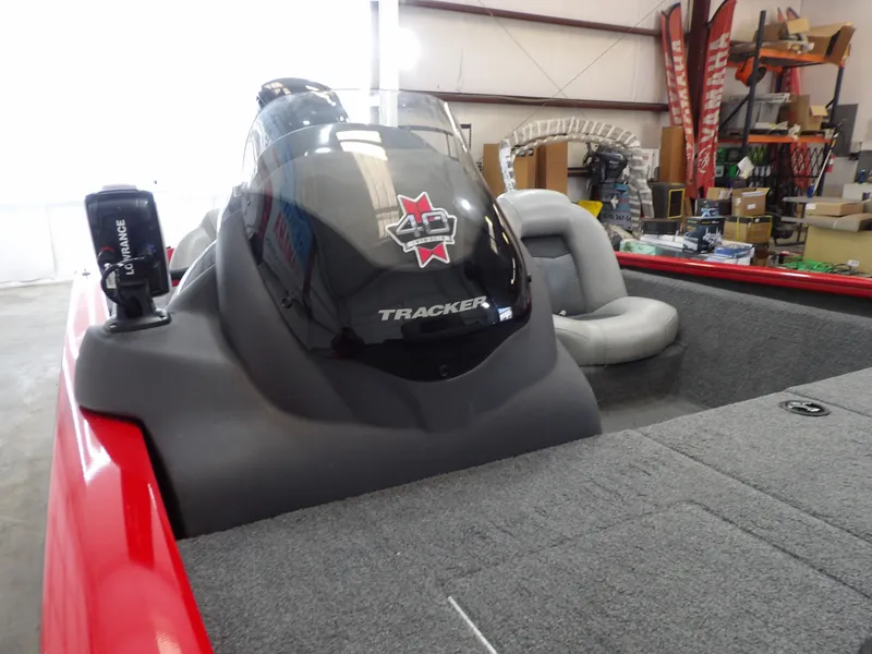 Slide: The Image of Tracker Proteam 175 2018 - 19