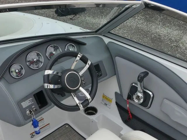 Slide: The Image of Cobalt 220S 2020 - 13