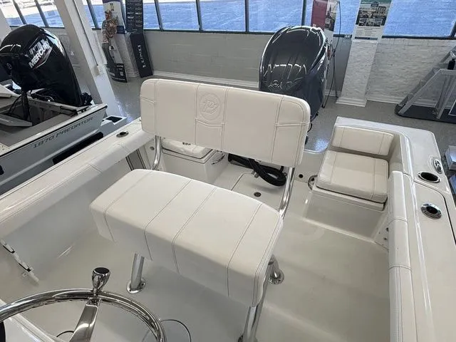 Slide: The Image of Parker Marine 180 Coastal 2026 - 11