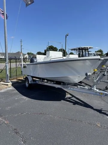 The Image of Parker Marine 180 Coastal 2026 - 1