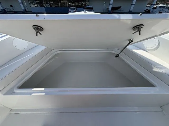 Slide: The Image of Parker Marine 180 Coastal 2026 - 9