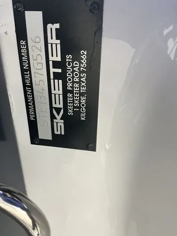 Slide: The Image of Skeeter ZXR21 SE 2026 - 16