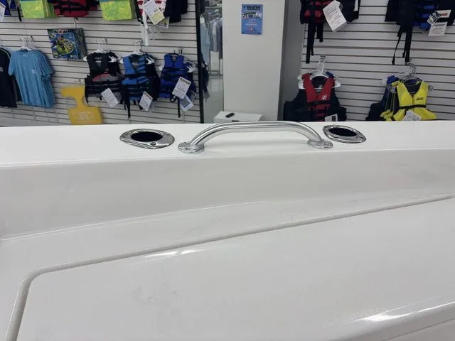 Slide: The Image of Bay Rider 239 Bay 2026 - 28