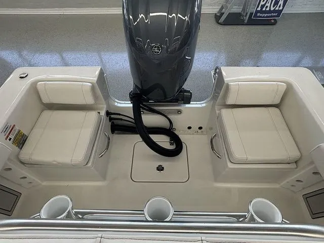 Slide: The Image of Parker Marine 180 Coastal 2026 - 10