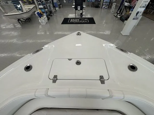 Slide: The Image of Parker Marine 180 Coastal 2026 - 27