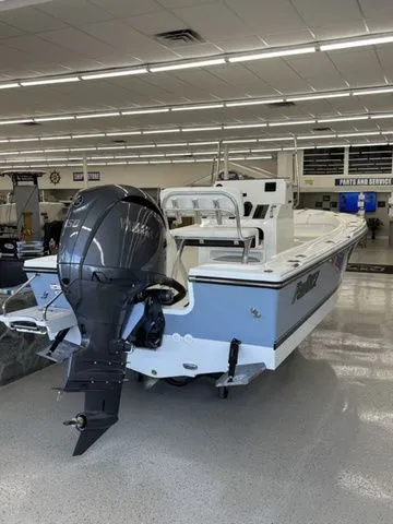 Slide: The Image of Parker Marine 180 Coastal 2026 - 5