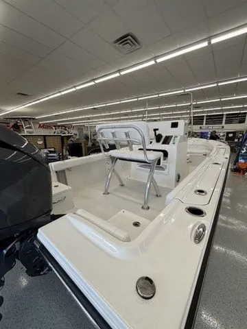 Slide: The Image of Parker Marine 180 Coastal 2026 - 8