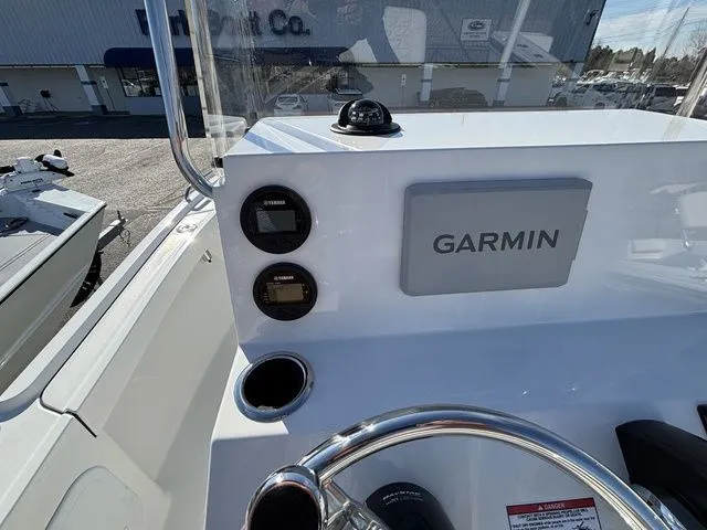 Slide: The Image of Parker Marine 180 Coastal 2026 - 14