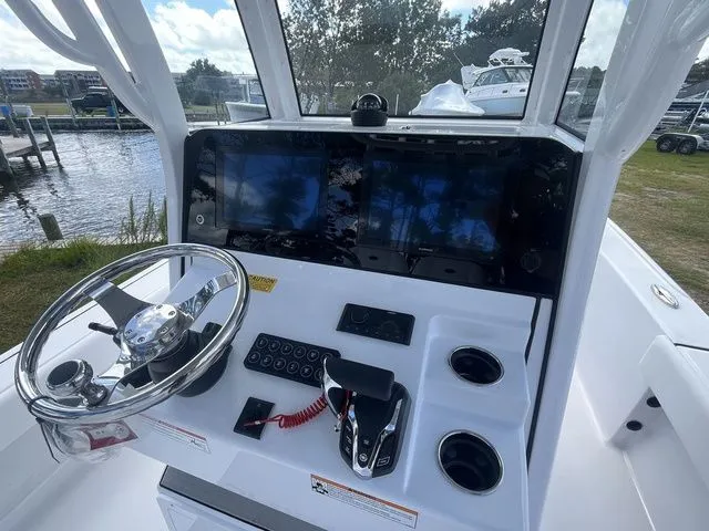 Slide: The Image of Sportsman Masters 247 Bay Boat 2026 - 10