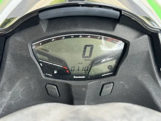 Slide: The Image of Kawasaki Jet Ski Ultra 2016 - 10