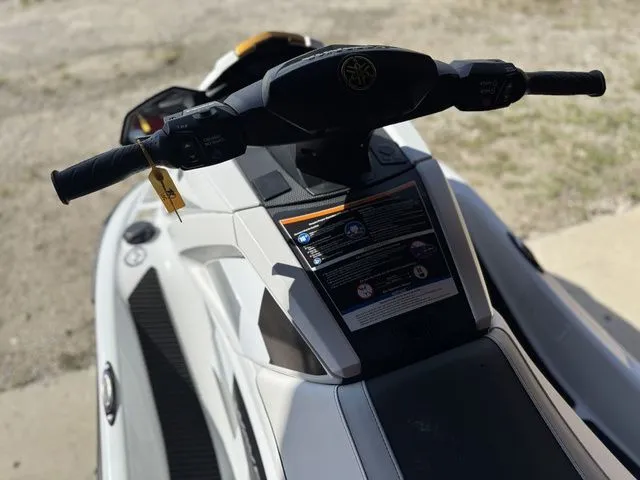 Slide: The Image of Yamaha VX Cruiser HO 2024 - 13