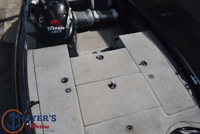 Slide: The Image of Triton TR-196 2006 - 13