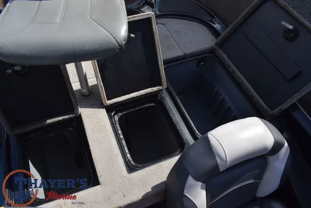 Slide: The Image of Triton TR-196 2006 - 18