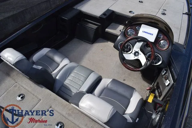 Slide: The Image of Triton TR-196 2006 - 9