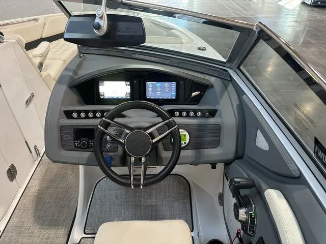 Slide: The Image of Cobalt R5 Surf 2021 - 20