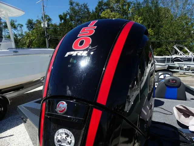 Slide: The Image of Ranger Boats RT198P 2021 - 6