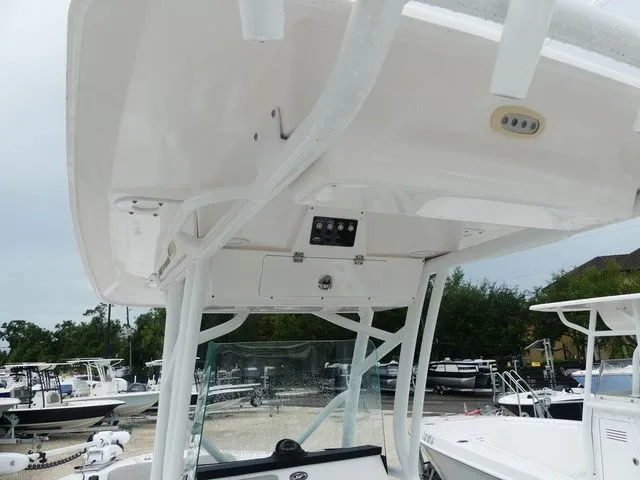 Slide: The Image of Sea Fox 248 Commander 2023 - 16