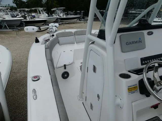 Slide: The Image of Sea Fox 248 Commander 2023 - 17