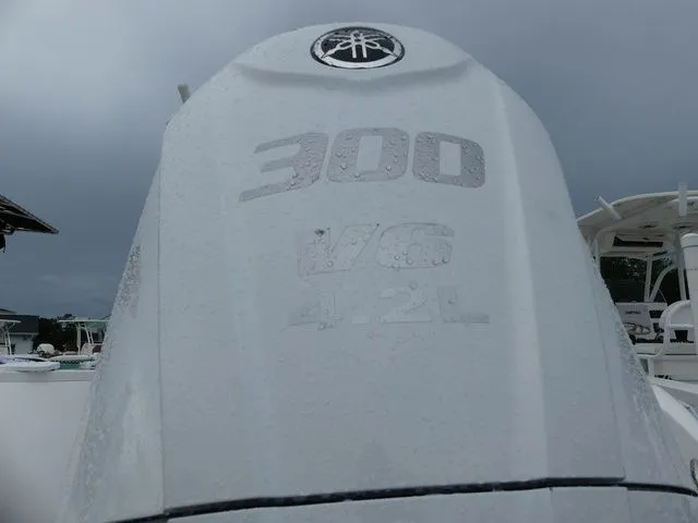 Slide: The Image of Sea Fox 248 Commander 2023 - 6