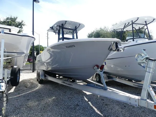 The Image of NauticStar 2602 Legacy 2023 - 1