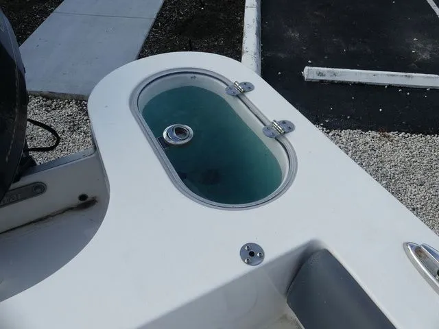 Slide: The Image of NauticStar 2602 Legacy 2023 - 13