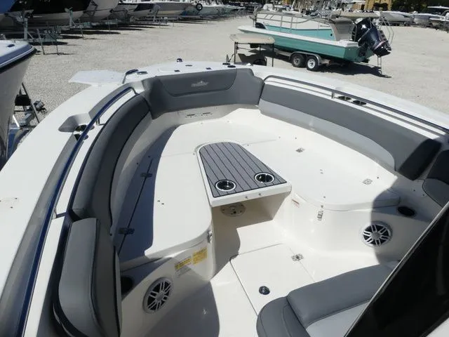 Slide: The Image of NauticStar 2602 Legacy 2023 - 21