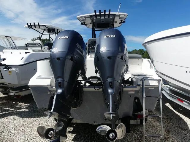 Slide: The Image of NauticStar 2602 Legacy 2023 - 4