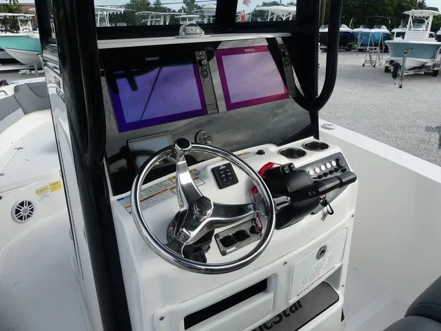 Slide: The Image of NauticStar 2602 Legacy 2023 - 6