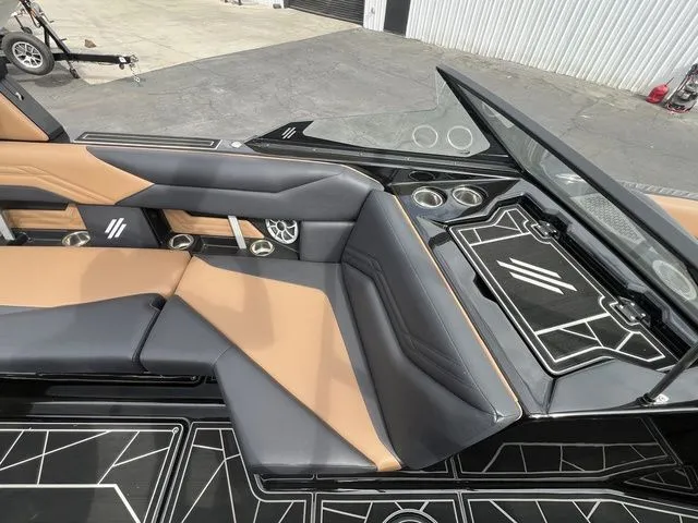 Slide: The Image of ATX 20 Type-S 2025 - 10