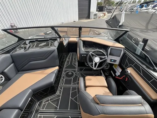 Slide: The Image of ATX 20 Type-S 2025 - 11