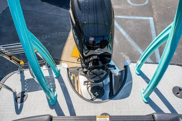 Slide: The Image of South Bay 523RS Rear Seating 3.0 2025 - 17