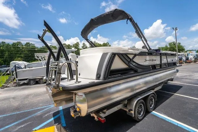 Slide: The Image of South Bay 525RS Rear Seating 3.0 2025 - 4