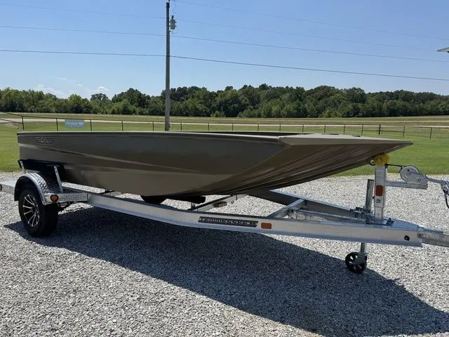 Slide: The Image of Edge Duck Boats 553 SPORTSMAN BLACK OPS 2026 - 3