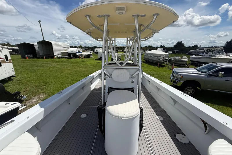 Slide: The Image of T Craft Gulfstream 30 1981 - 59