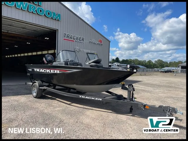 The Image of Tracker Pro Guide V-175 Combo 2026 - 1